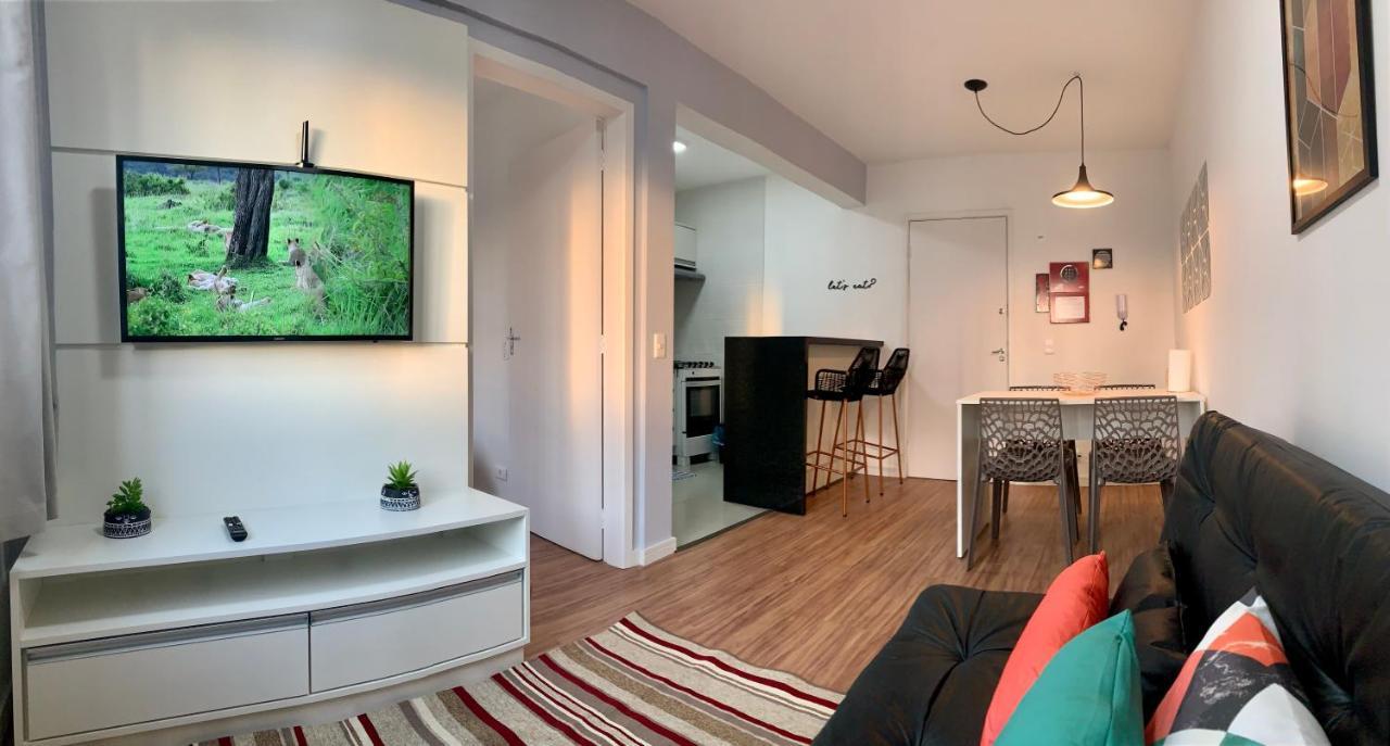 707- Apartamento Encantador, Amplo E Decorado, Quarto, Sala, Cozinha, Mobiliario Moderno, Cozinha Completa Com Utensilios , Excelente Vista Da Cidade E Localizacao Privelegiada No Bairro Bigorrilho Куритиба Экстерьер фото